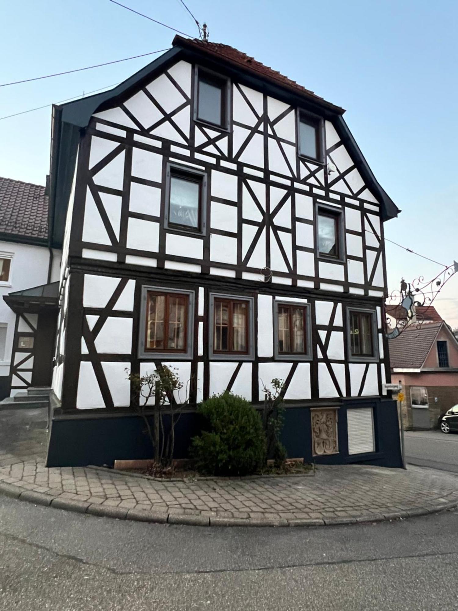 Pension Krone Sternenfels 외부 사진